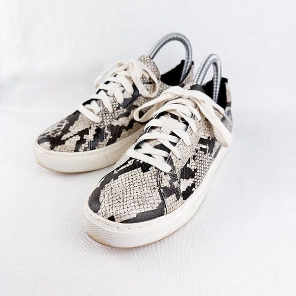 Dr. Scholl’s Women's Sneakers, Size 6M - Picture 6 of 15